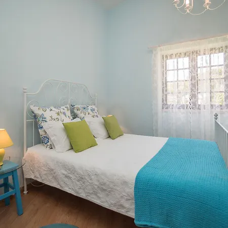 Surf By Laneez * Ericeira