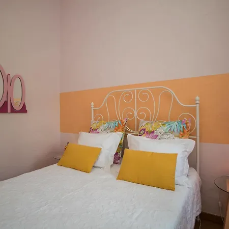 Surf By Laneez Hostel Ericeira