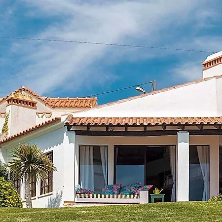 Surf By Laneez Hostel Ericeira